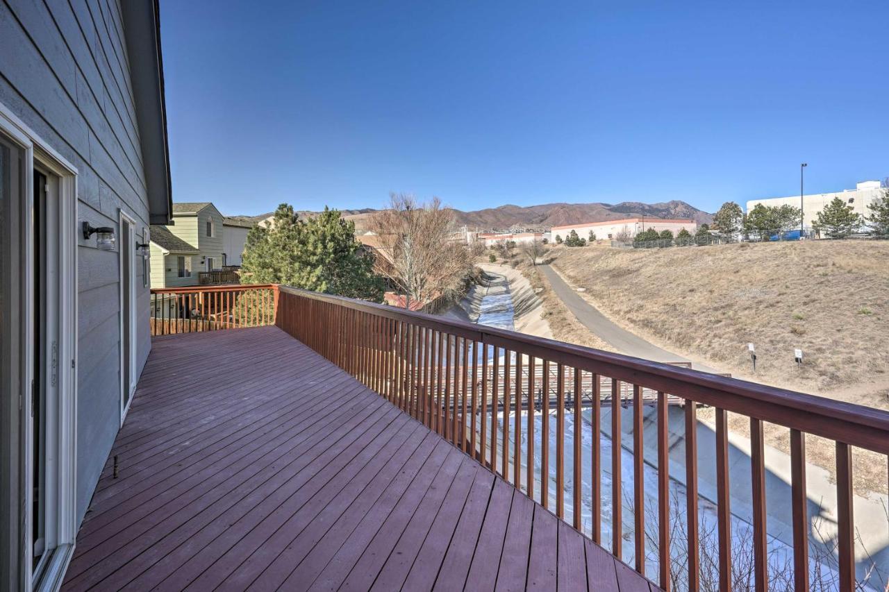 Updated Springs Home - 3 Mi To Garden Of The Gods! 콜로라도스프링스 외부 사진